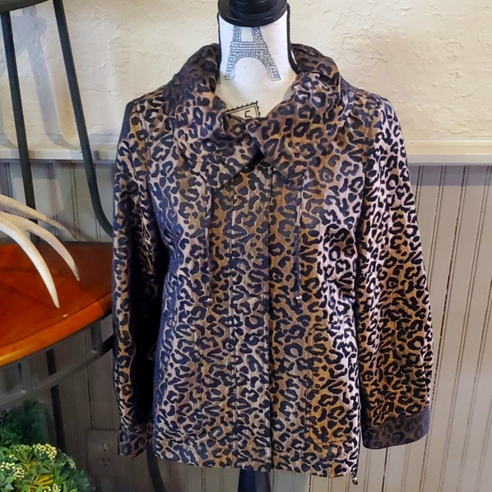 ST. JOHN* Jacket - Picture 8 of 11